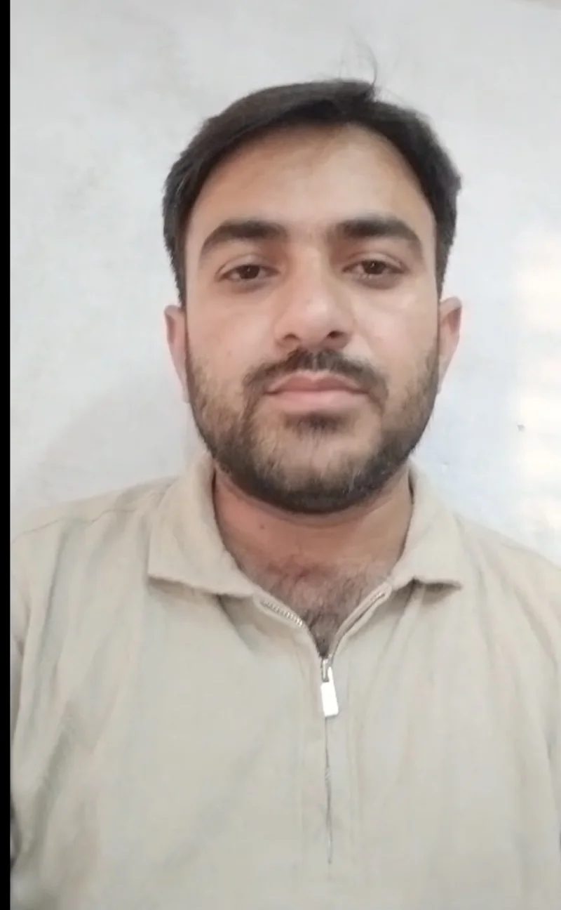 गांव की पाठशाला से प्रशासनिक सेवा तक पहुंचा अनिलेश