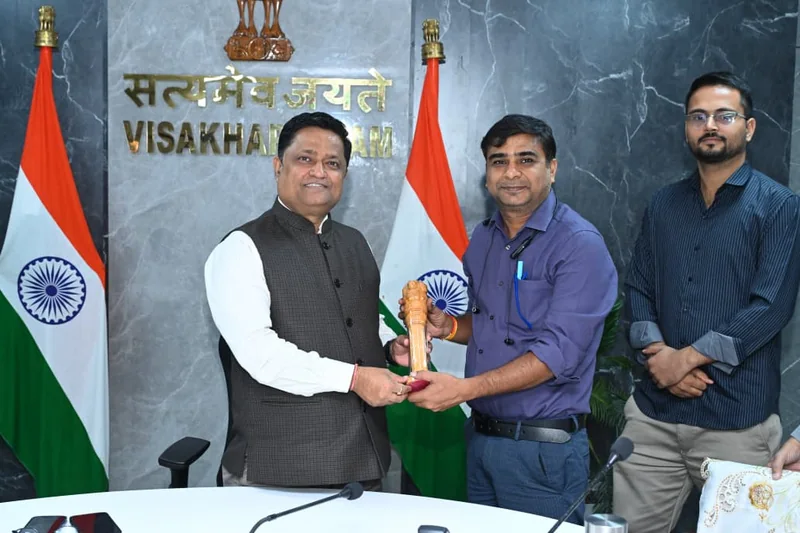 जयपुर के पत्रकारों ने विशाखापत्तनम मंडल का दौरा किया; रेलवे विकास और आधुनिकीकरण पहलों की समीक्षा की
